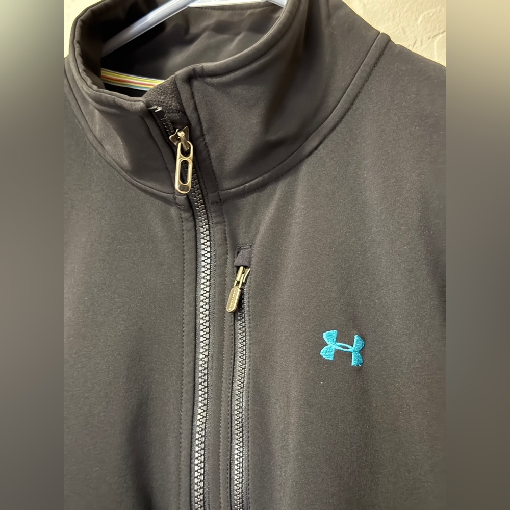 Under Armour Black Jacket - Picture 3 of 9